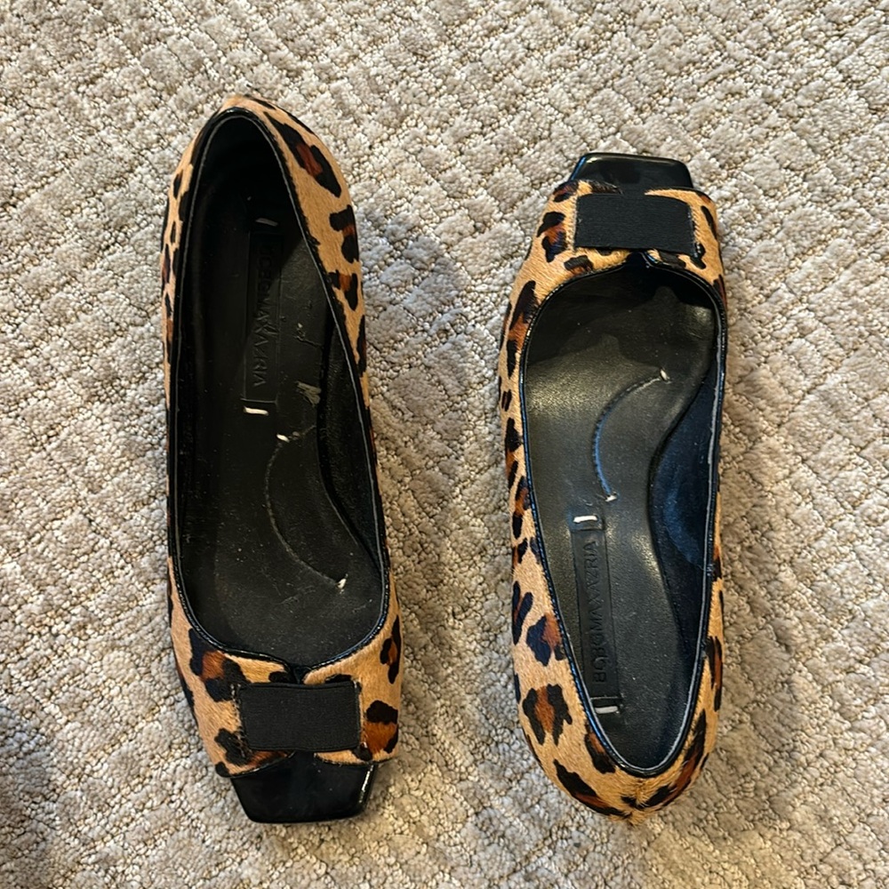 BCBGMAXAZRIA Wedge
